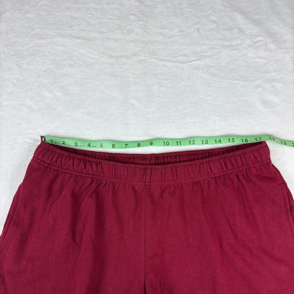 Universal Thread Shorts Womens Large Burgundy High Rise Pockets‎ Elastic Waist